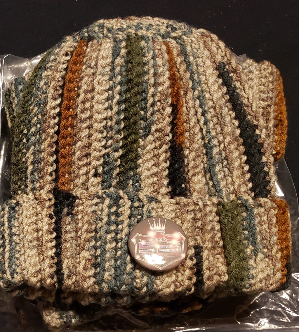 521 MOVEMENT  HAND CROCHETED SKI HAT